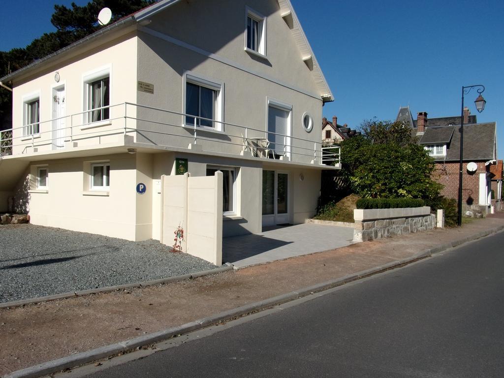 Le Petit Clos Des Camelias Veulettes-sur-Mer Εξωτερικό φωτογραφία